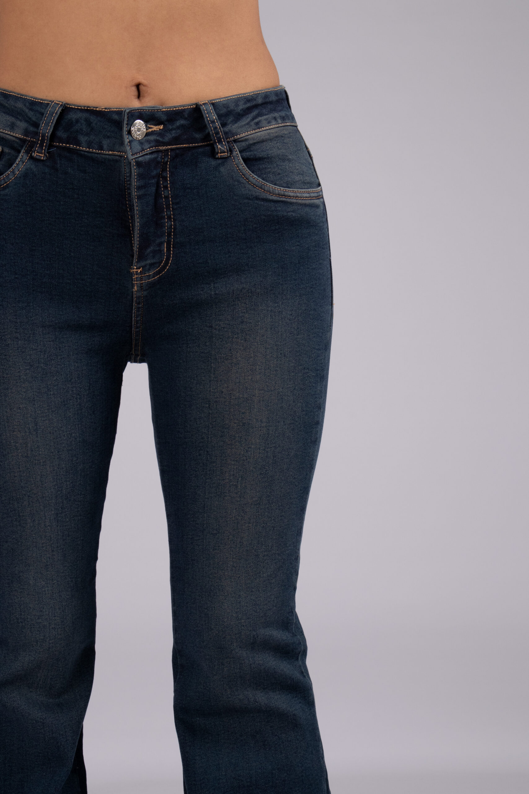 Flared Denim - Azul Oxidado Oscuro - Imagen 2